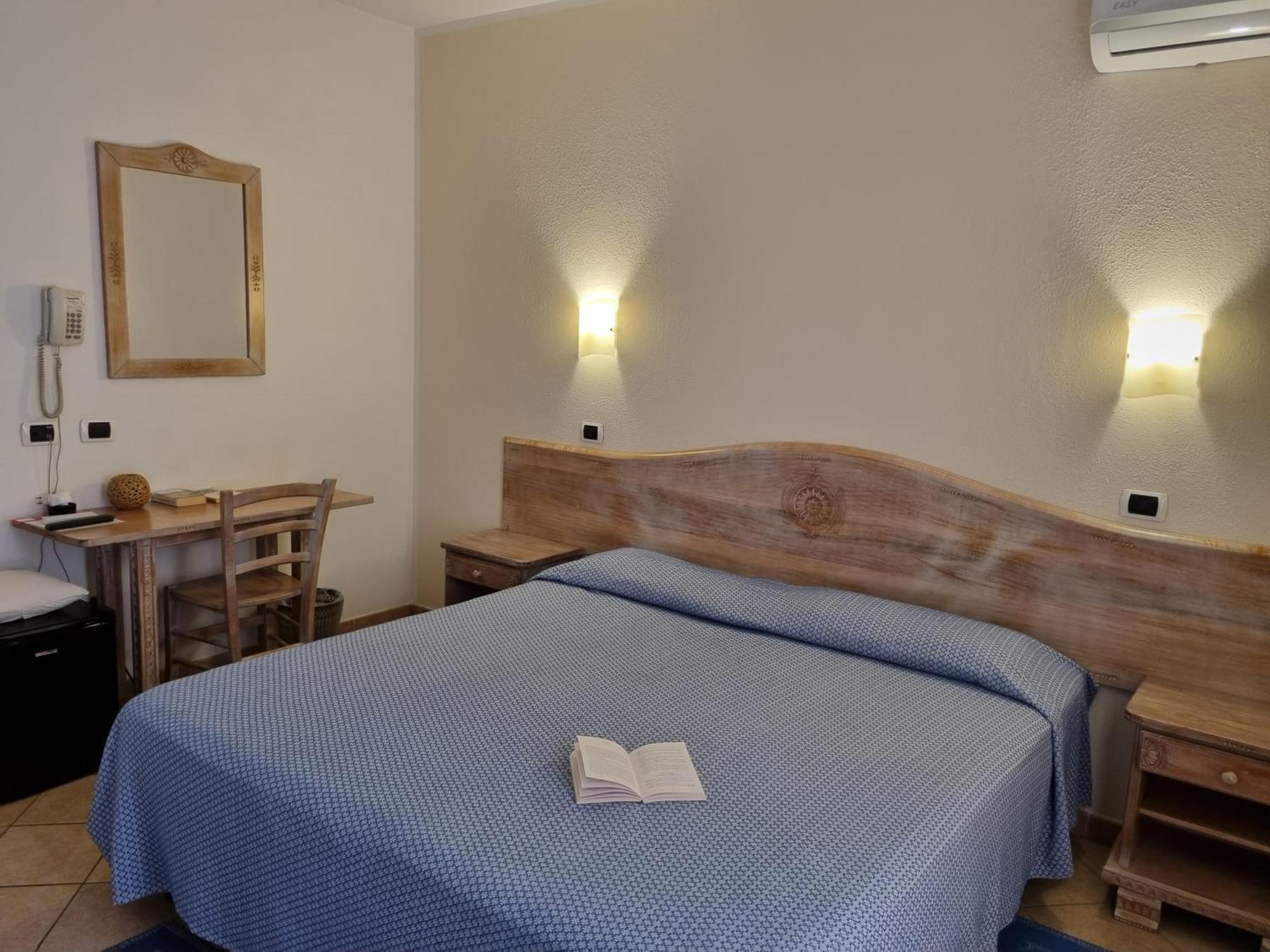 Hotel Delle Isole La Maddalena  Dış mekan fotoğraf